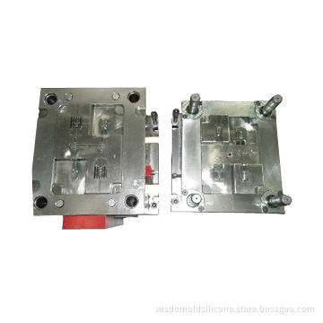 Plastic injection mold, hot/cold runner